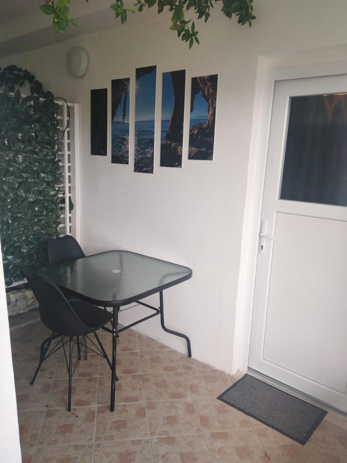 Apartman Iva Kuciste Quarto foto